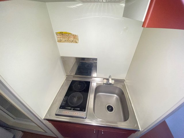 レオパレスカトレアのキッチン