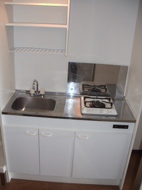 マーブルクレスト五軒家のキッチン|コンパクトキッチンでお手入れも楽だね