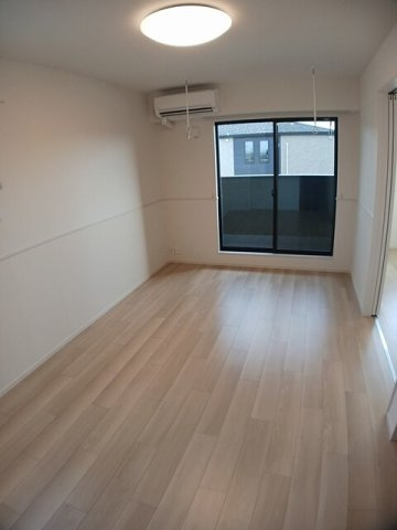 ユニバース　Ⅰの居間・リビング