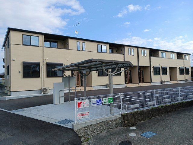 アバンツァート