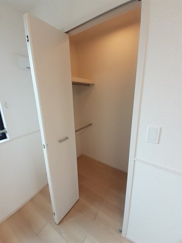 メゾン・カイティスⅠの収納