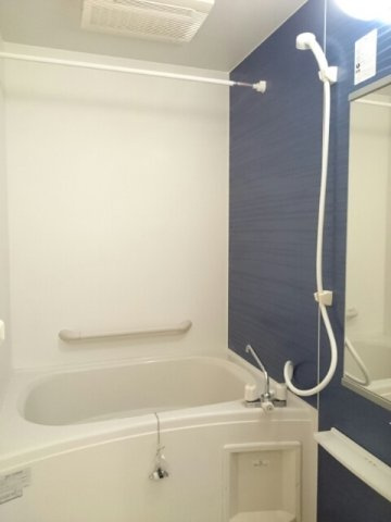 ロイヤルパーク　Ａの浴室