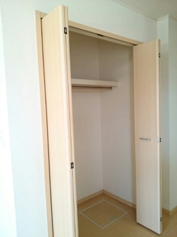 ロイヤルパーク　Ａの収納