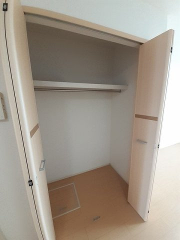 ヴィラ　ピアーチェの収納