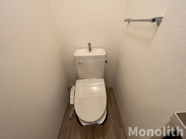 シャーメゾンヤークレイのトイレ