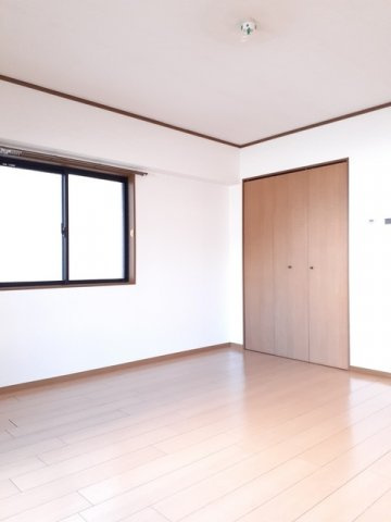 シャロムの内装