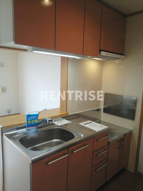 プーリヴァーＢのキッチン|キッチン