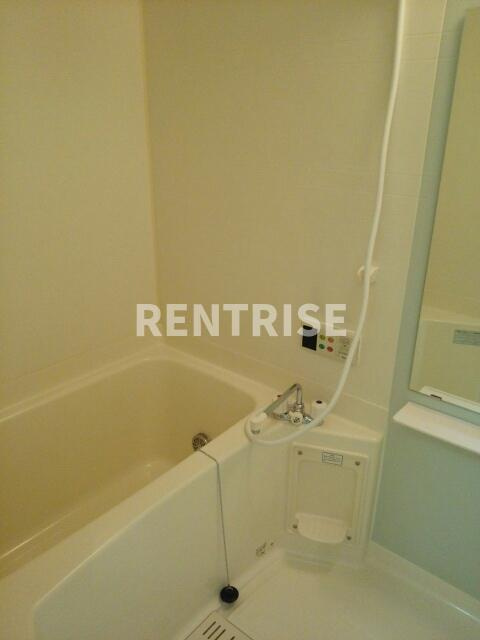 プーリヴァーＢの浴室|バス