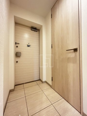 【玄関】 | OPUS RESIDENCE SHINSAIBASHI SOUTH | OPUS RESIDENCE SHINSAIBASHI SOUTH　玄関