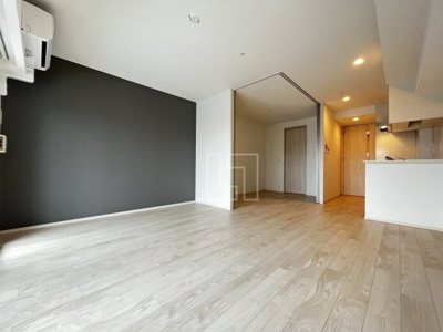 【居間・リビング】 | OPUS RESIDENCE SHINSAIBASHI SOUTH | OPUS RESIDENCE SHINSAIBASHI SOUTH　リビング