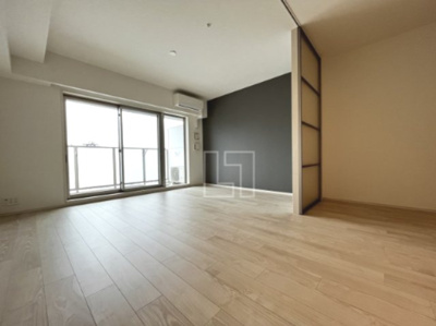 【居間・リビング】 | OPUS RESIDENCE SHINSAIBASHI SOUTH | OPUS RESIDENCE SHINSAIBASHI SOUTH　　リビング