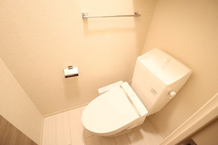 アルメール神栖のトイレ|温水洗浄暖房便座