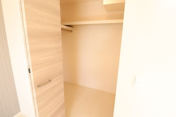 アルメール神栖の収納|ウォークインクローゼット