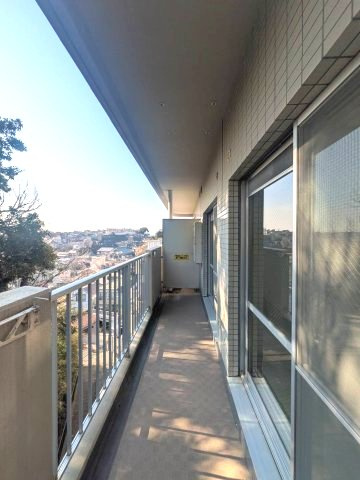 クリオホームズ岡村公園のバルコニー