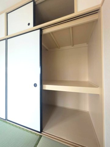 クリオホームズ岡村公園の収納