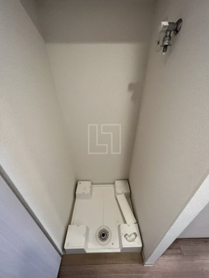 【設備】 | プレサンス谷町七丁目II | プレサンス谷町七丁目II　室内洗濯パン