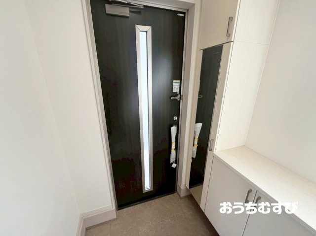 春日井市下津町1期(全2棟)の玄関