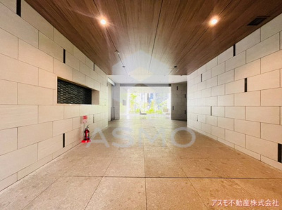 【ロビー】 | OPUS RESIDENCE SHINSAIBASHI SOUTH
