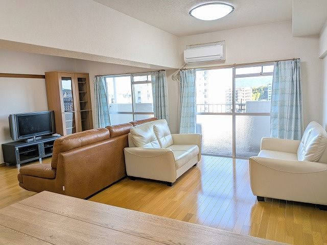 【居間・リビング】 | リヴィエール日吉台Ⅰ（C-19）