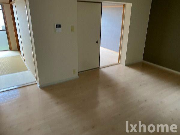 第２パークハイツ橋の内の居間・リビング|ゆったりとした居間です