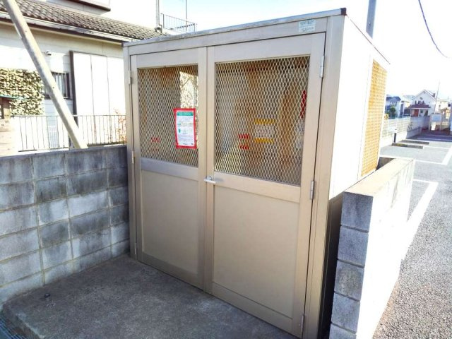 【賃貸アパート】レオネクストｗｅｓｔｒｏａｄのその他|ゴミ庫