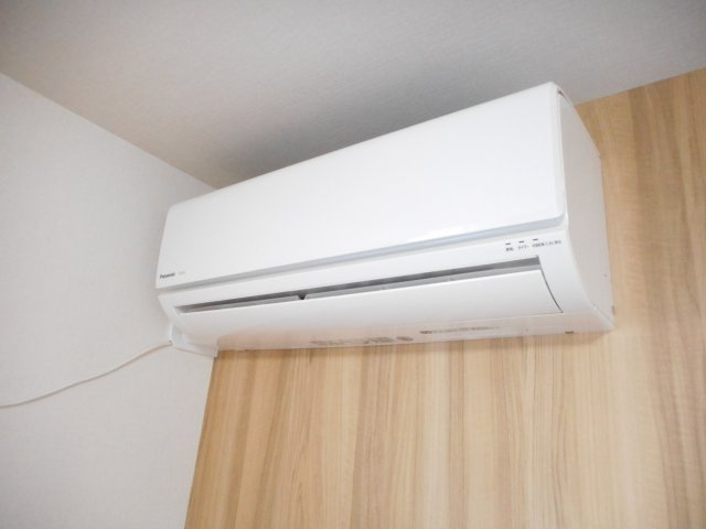【賃貸アパート】スクワイアの設備|エアコン
