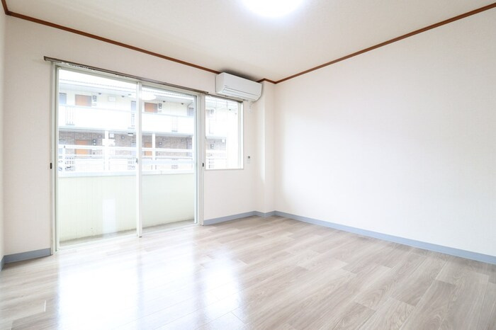 アーバンヒルズかしまIの洋室|洋室