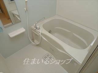 広島市安佐北区白木町大字井原のアパートの浴室|追い焚き・浴室暖房乾燥機あり