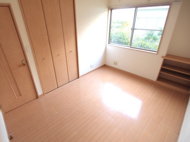 シャルム西浜の寝室