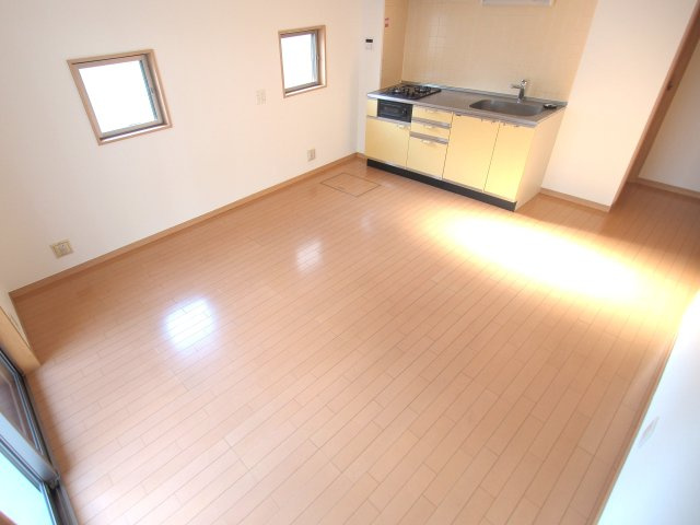 シャルム西浜の居間・リビング