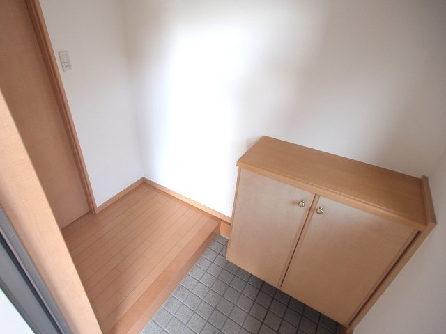 シャルム西浜の玄関