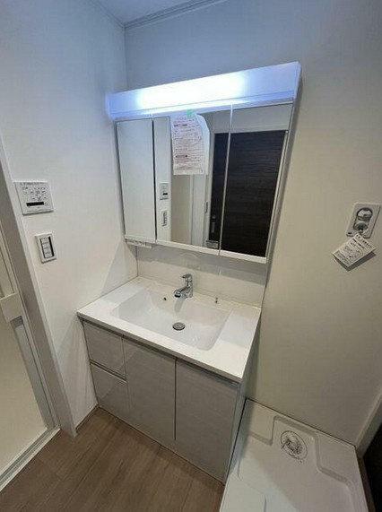 【洗面所】