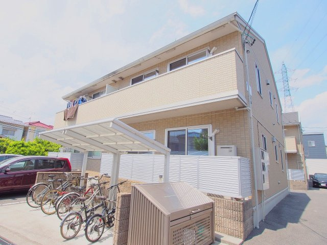 グリーンヒルズ　ウエスト　A棟の外観