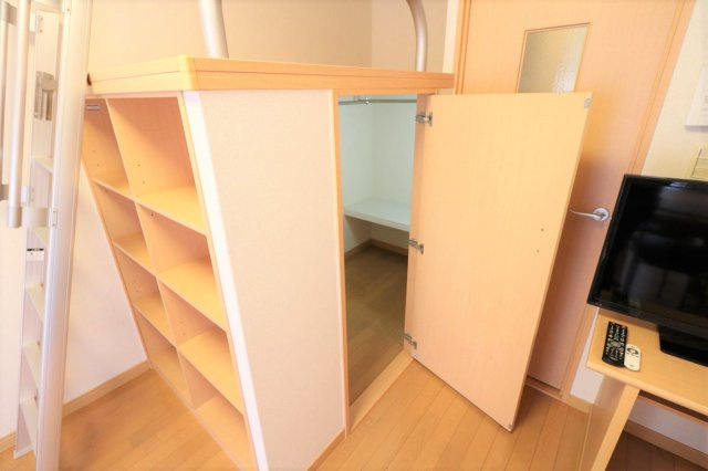 明石市大久保町西島の賃貸マンションの内装