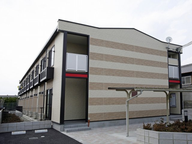 レオパレスシーサイド江井島の外観