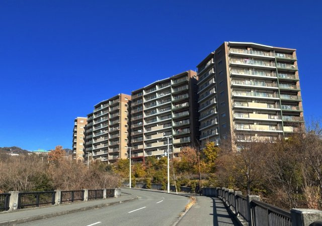 エルグレース彩都箕面D棟｜88㎡・3LDK｜駅徒歩6分｜南西向き・眺望良好