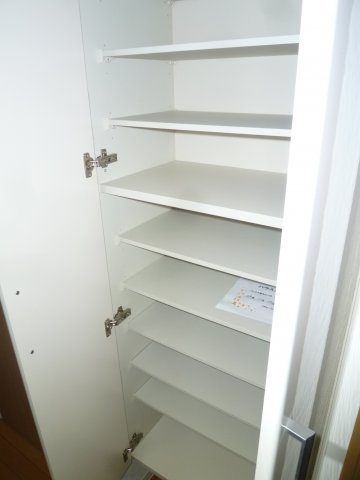 コーポYAHATAナンバ元町の内装