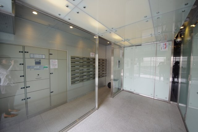 【エントランス】