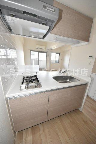 プレサンス四天王寺前夕陽丘のキッチン