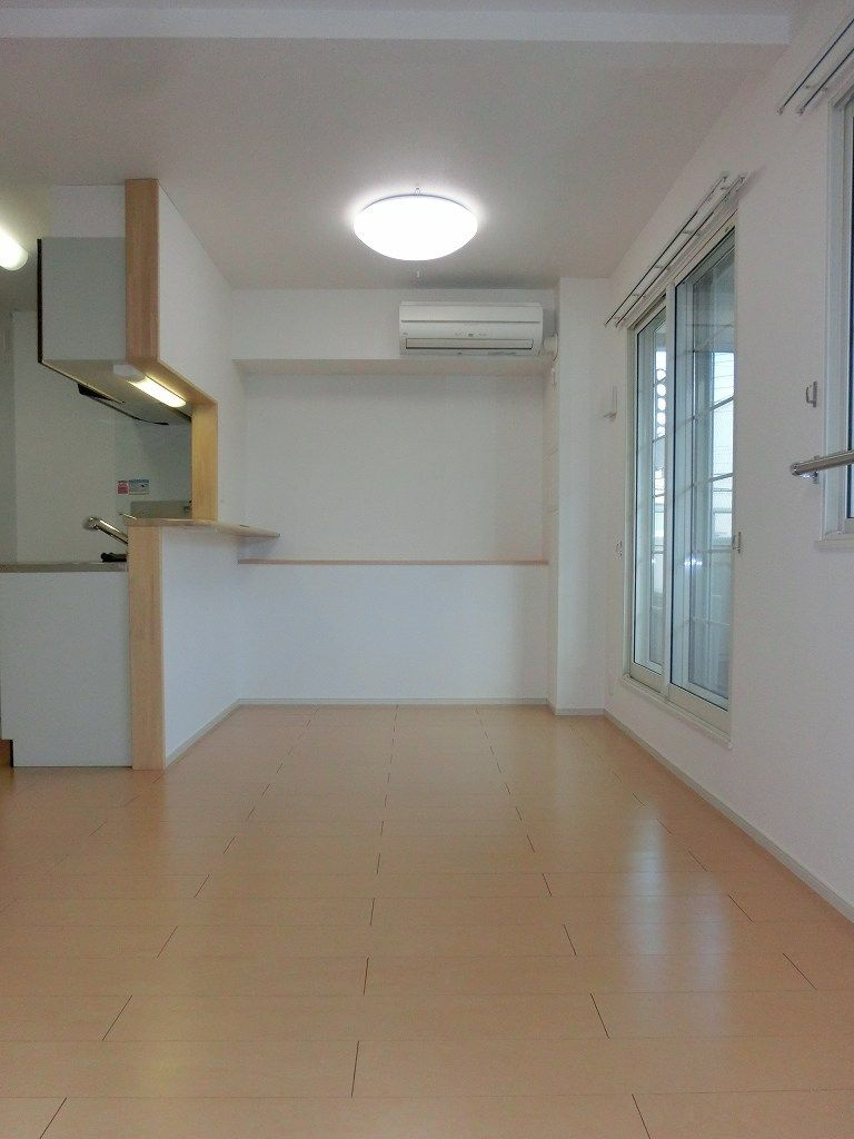 アルモニー国立の居間・リビング