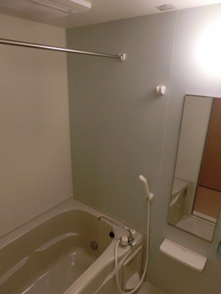 アルモニー国立の浴室