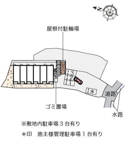 クレイノコニシハウスの駐車場