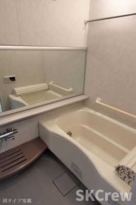 【浴室】 | コンフォリア下落合 | 別号室の写真です