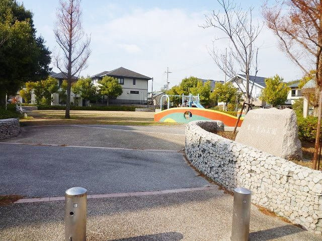 フリーデンハオス　参番館の周辺|清玄町中公園まで1000m
