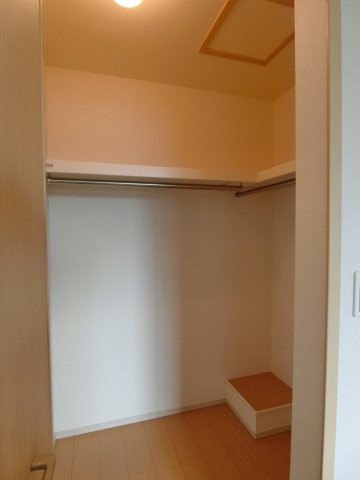 モデルヌＢの収納