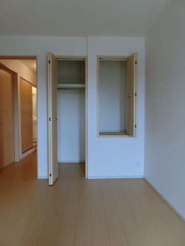 モデルヌＢの収納