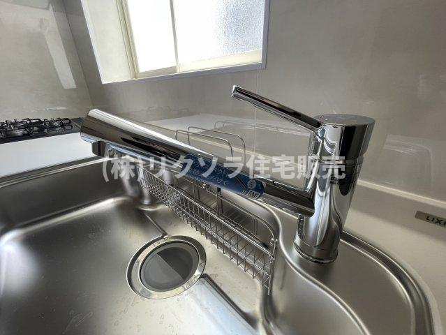 五月田町　中古一戸建ての設備|浄水器付き水栓
■物件内覧・資金計画相談・住宅ローン相談、リフォーム相談、お問合せ受付中■
※当日・翌日のご内覧、ご相談はお電話でのお問合せがスムーズです！