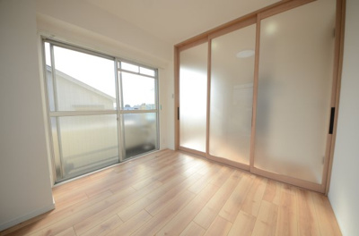 【洋室】 | ルミエール北山