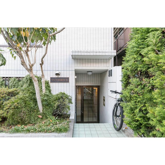 ヴィスタ国分寺のエントランス