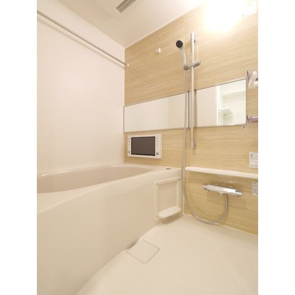 プレジオ西中島ASIANの浴室